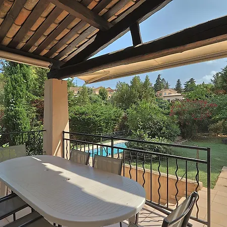 Climatisee De 195 M2 Avec Piscine Privee Casa de Férias