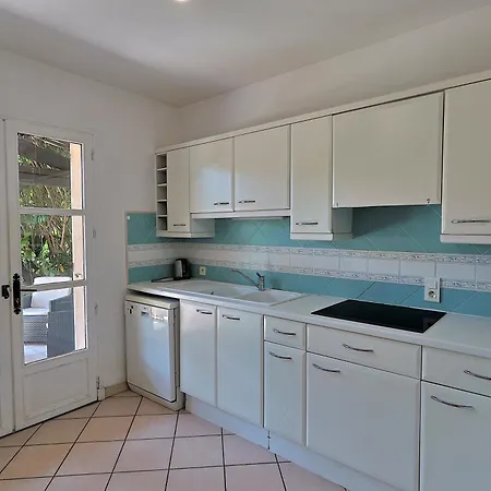 Climatisee De 195 M2 Avec Piscine Privee Casa de Férias Vallauris
