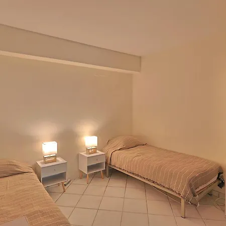 Casa de Férias Climatisee De 195 M2 Avec Piscine Privee